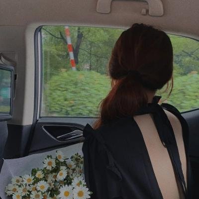 镜头前的完美老公